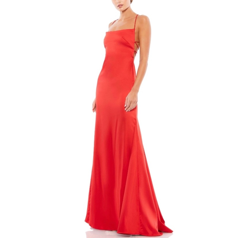 Ieena for Mac Dougal Lace Up‎ Back  Satin Evening Gown Train Size 4 NWOT